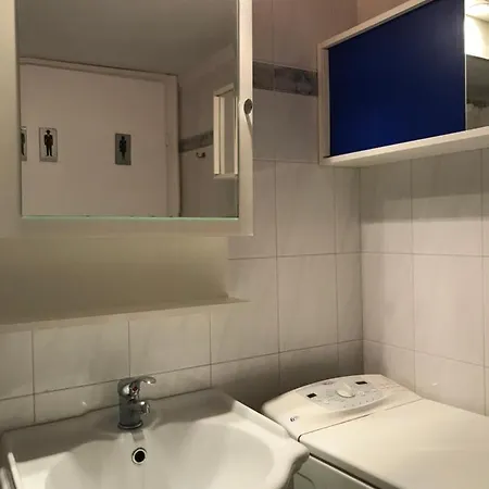 Διαμέρισμα Beach House 50m From The Beach