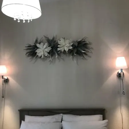 Beach House 50m From The Beach Полихроно