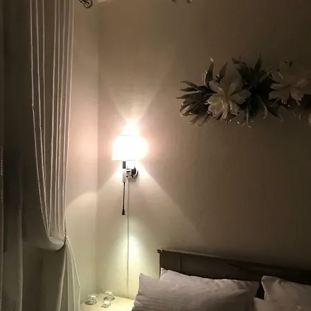 Апартаменты Beach House 50m From The Beach *